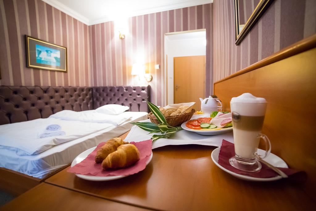 ניסה Hotel Europejski חדר תמונה