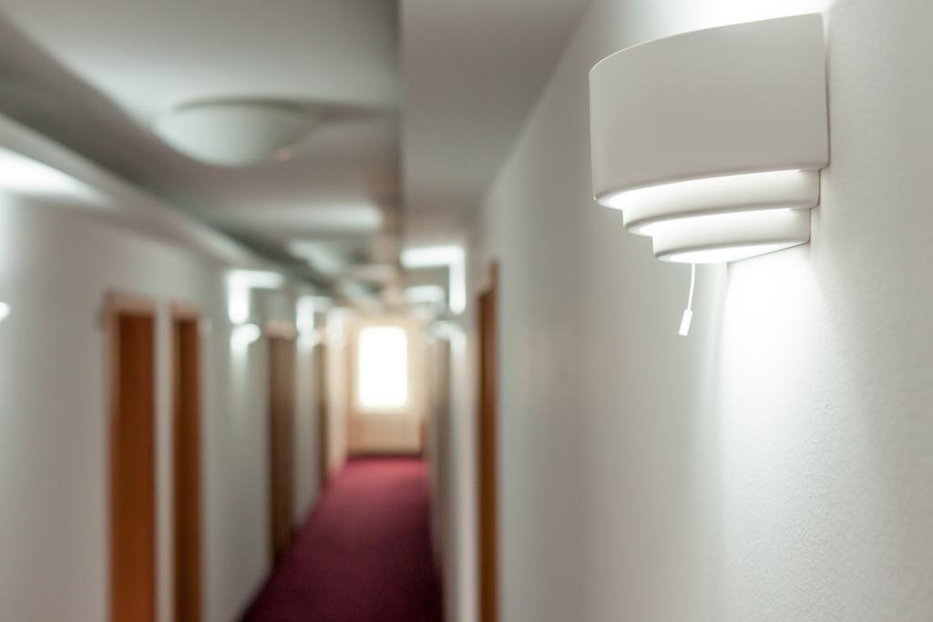 ניסה Hotel Europejski מראה חיצוני תמונה